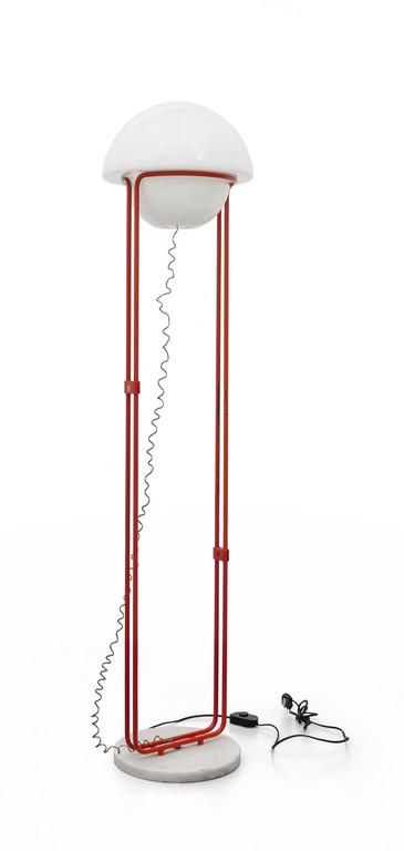 ROBERTO PAMJO Una lampada da terra per PEGURI, (1 of 2)