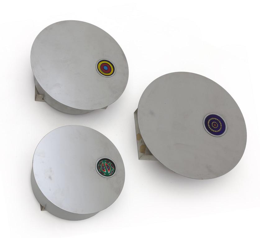 TRE LAMPADE DA PARETE, anni '70.  Alluminio (1 of 1)