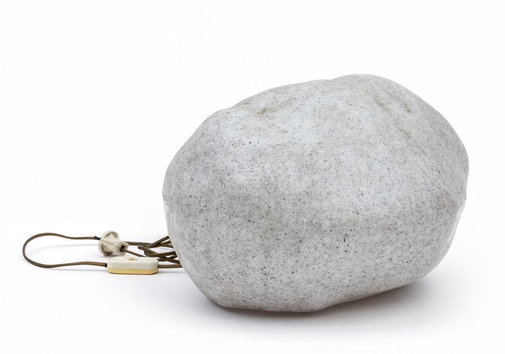 ANDRE' CAZENAVE Una 'Pietra luminosa' per: ANDRE' CAZENAVE Una 'Pietra luminosa' per ATELIER A, circa 1972. Plastica. Cm 27 x 45 x 30. Letteratura: Domus 517 (dicembre 1972), p. 45 Domus 522 (maggio 1973), pubblicitÃ .