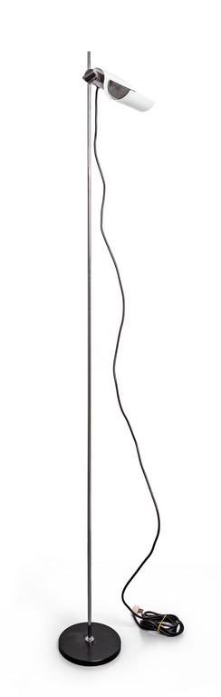 VICO MAGISTRETTI  Una lampada alogena da terra (1 of 1)