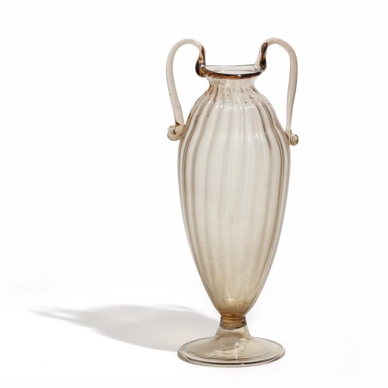 VITTORIO ZECCHIN Un vaso ad anfora in vetro (1 of 1)