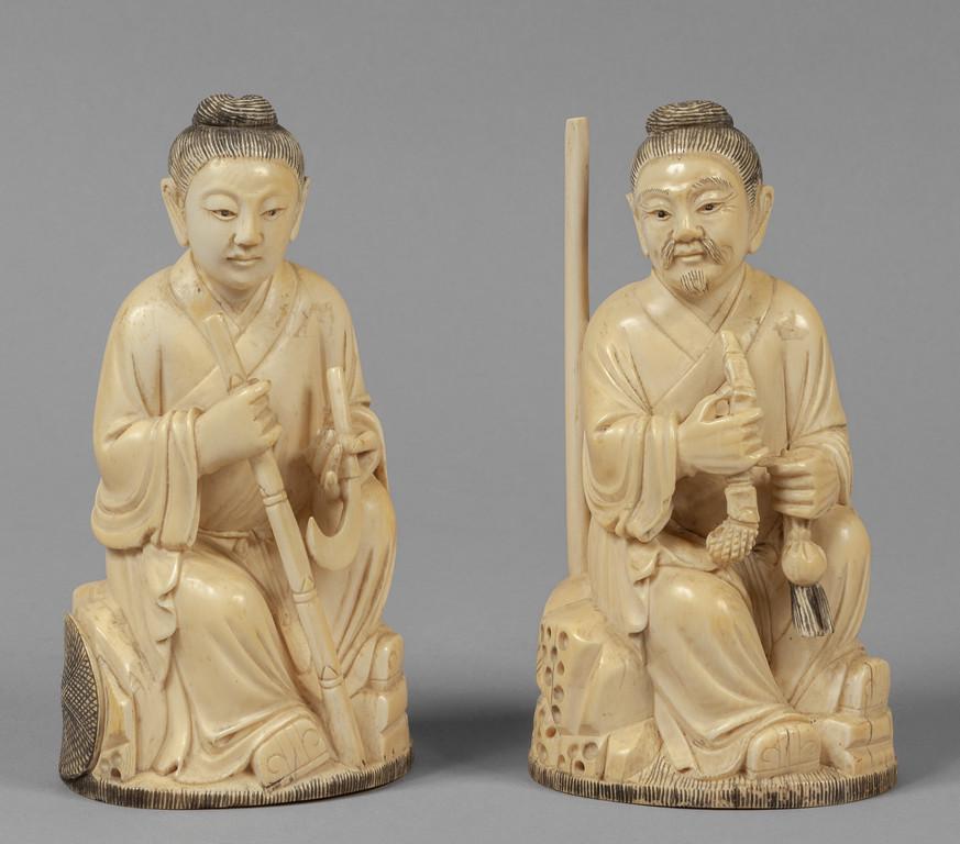 Contadini con canne di bambÃ¹, due sculture in (1 of 1)