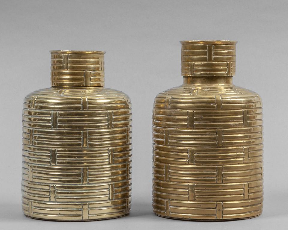 Coppia di bottiglie orientali in bronzo dorato (1 of 1)
