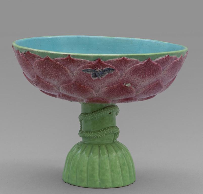 Coppa in porcellana decorata in policromia a (1 of 1)