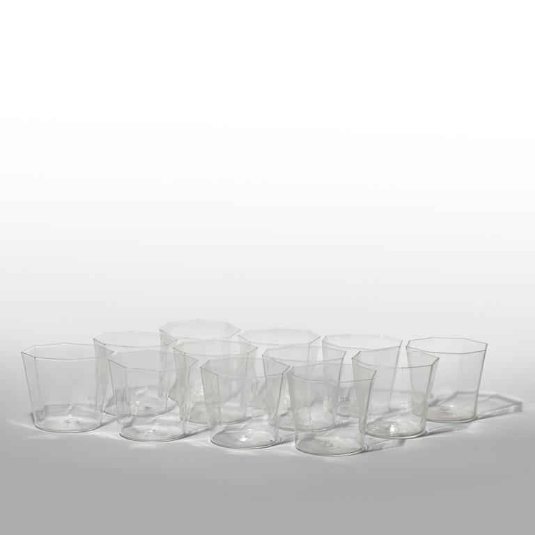 MVM CAPPELLIN & C. Un gruppo di dodici coppe (1 of 1)