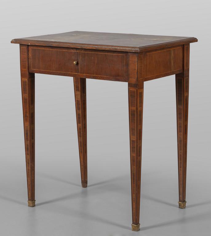 Tavolino Direttorio lastronato e filettato con (1 of 2)