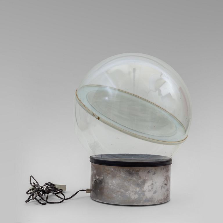 FILIPPO PANSECA Una lampada da tavolo '4044' (1 of 1)