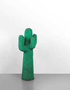 GUIDO DROCCO, FRANCO MELLO Un appendiabiti da: GUIDO DROCCO, FRANCO MELLO Un appendiabiti da terra 'Cactus' per GUFRAM, 1972. Poliuretano espanso. Altezza cm 168. A 'Cactus' coat hanging manufactured by GUFRAM, 1972. Polyurethane. Height 66.1 inch