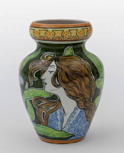 CERAMICHE MOLARONI, Pesaro Un vaso in: CERAMICHE MOLARONI, Pesaro Un vaso in maiolica, circa 1900. Marcato 'M Pesaro'. Altezza cm 16.