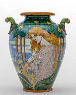 GINORI Un vaso in maiolica, circa 1900.: GINORI Un vaso in maiolica, circa 1900. Marcato in blu con la corona e 'Ginori 349-1178'. Altezza cm 20.