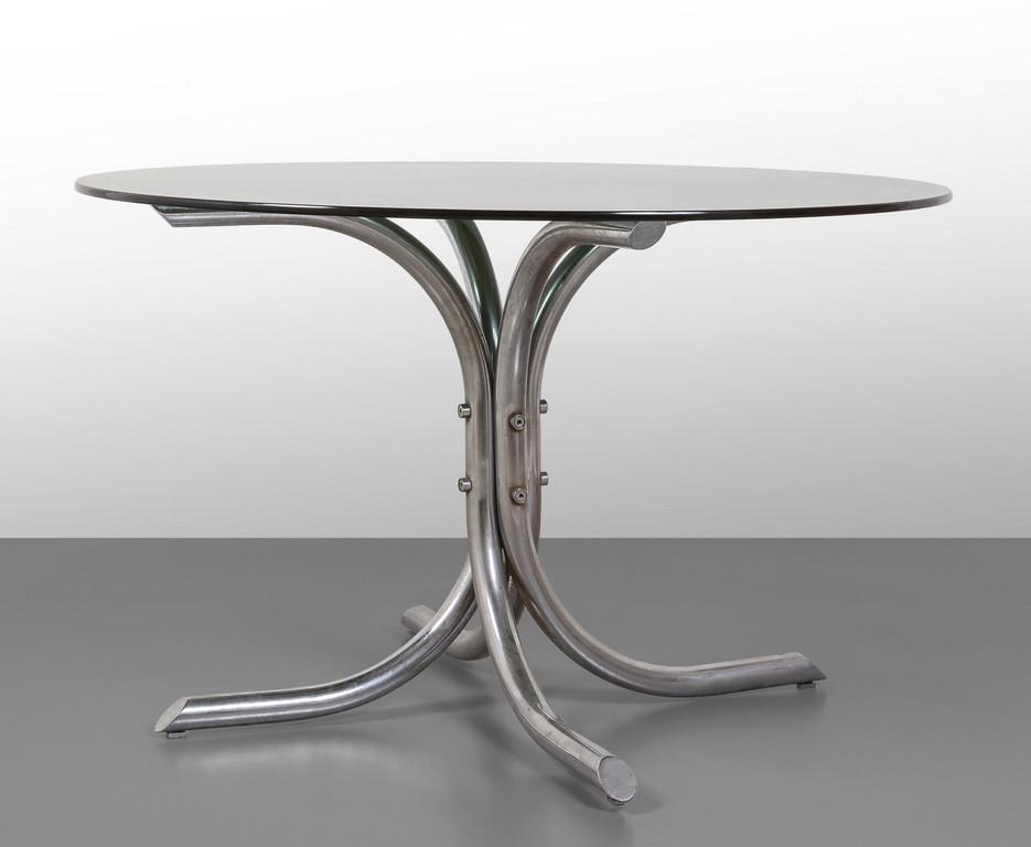 STUDIO TETRARCH Un tavolo 'Medusa' per (1 of 1)