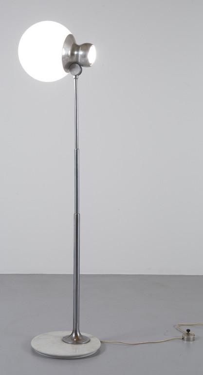 UNA LAMPADA DA TERRA, anni '60.  Marmo di (1 of 1)