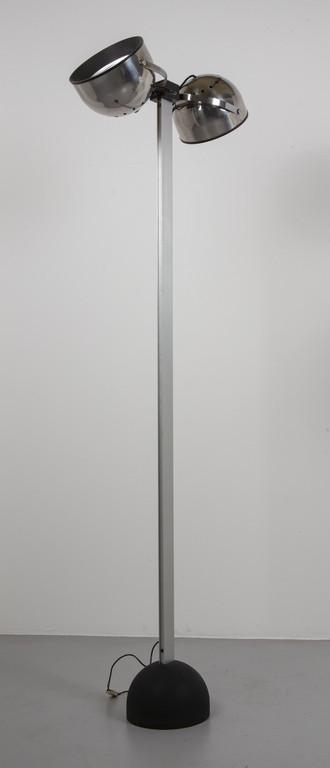 GAE AULENTI, LIVIO CASTIGLIONI STILNOVO  Una (1 of 1)