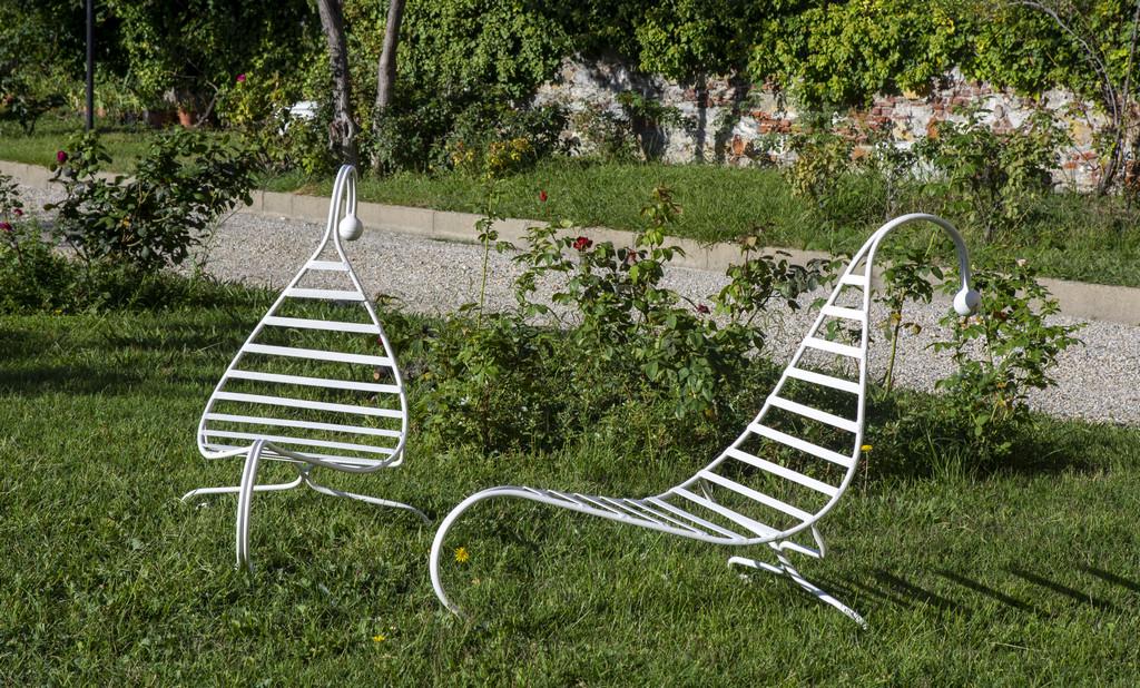 ANDRE' DUBREUIL Due poltrone da giardino, anni (1 of 1)