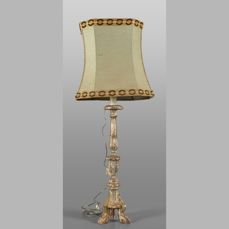 Candeliere in legno intagliato ed argentato (1 of 1)