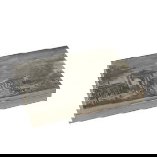 MARIO BUCCELLATI - Grande ed importante scatola: MARIO BUCCELLATI - Grande ed importante scatola in argento completamente incisa sul fronte a bulino, raffigurante Milano - Porta Nuova, incisione ispirata da una stampa antica. Il resto della scatola