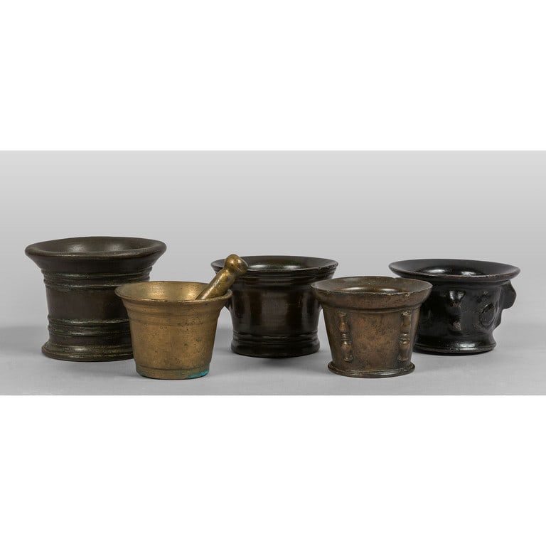 Cinque mortai in bronzo, sec.XVIII e XIX diam. (1 of 1)