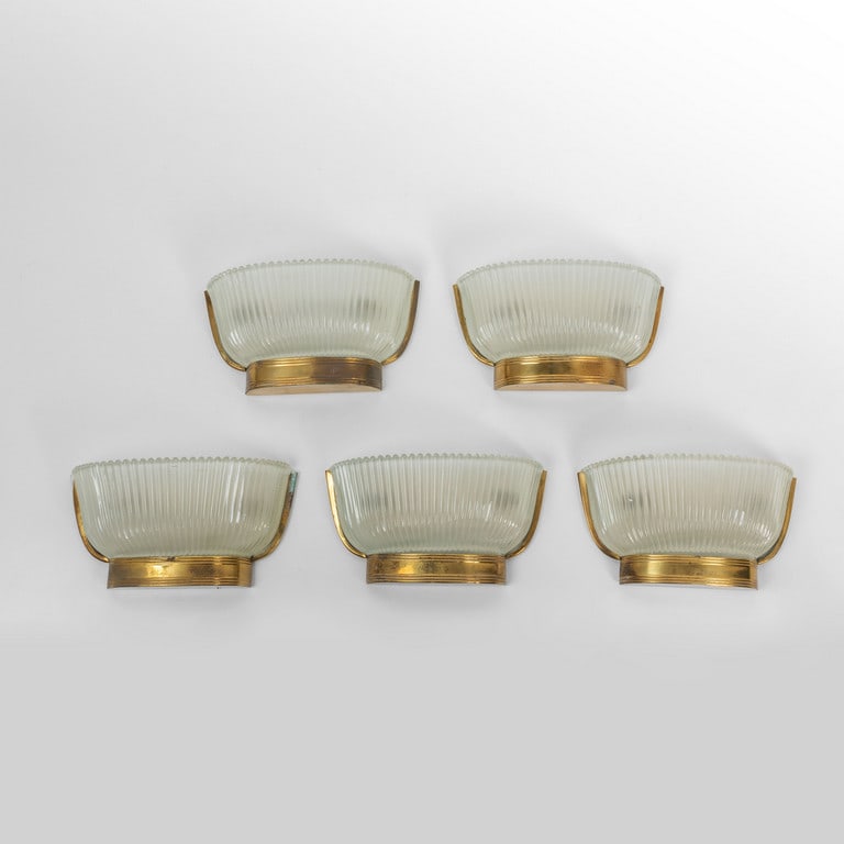CINQUE LAMPADE DA PARETE, anni '50. Ottone, (1 of 1)
