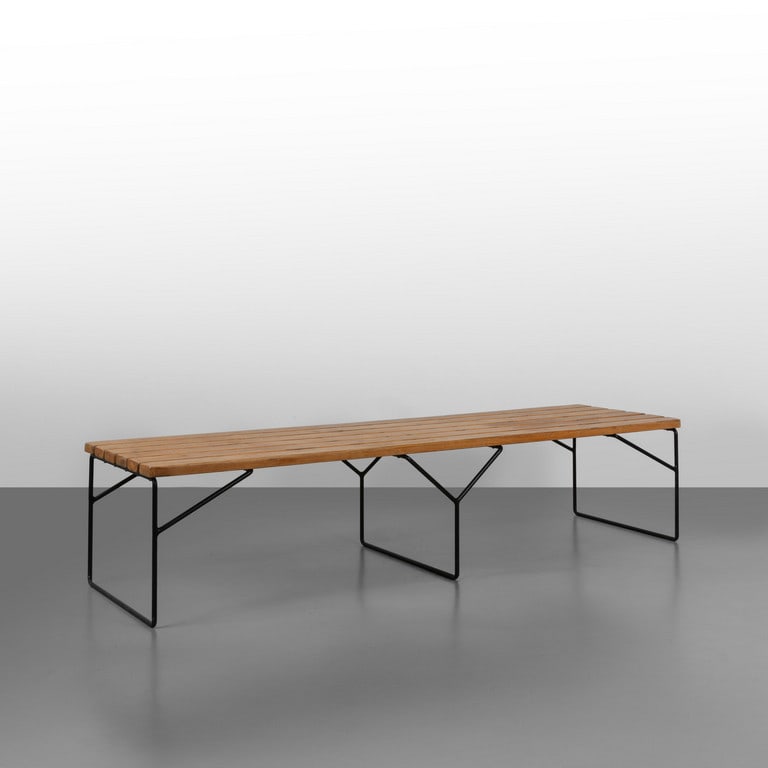 UNA PANCA, anni '60.  Tondino di acciaio (1 of 3)