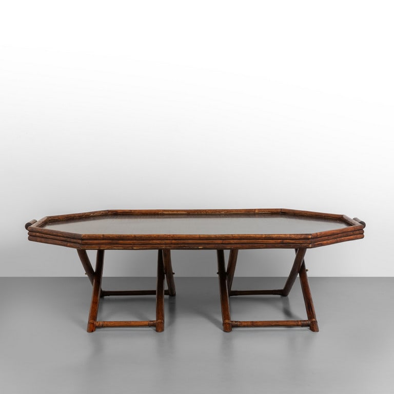 UN GRANDE TAVOLINO, anni '60.  Malacca, piano (1 of 4)