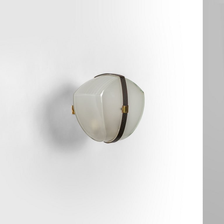 VICO MAGISTRETTI, ARTEMIDE, 1961. Una  lampada (1 of 2)