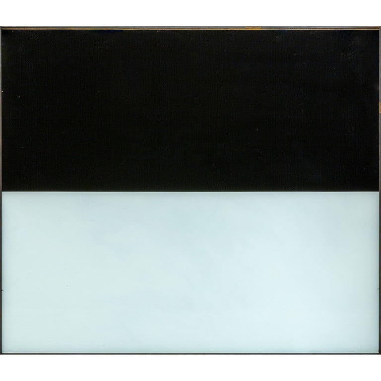 ALBERTO GARUTTI (1948-2023) Orizzonte: ALBERTO GARUTTI (1948-2023) Orizzonte 2011 smalti su vetro in cornice di ferro cm 115x135x9 firmato sul retro provenienza: Collezione Giacinto di Pietrantonio, Torino Orizzonte 2011 enamel on glass in