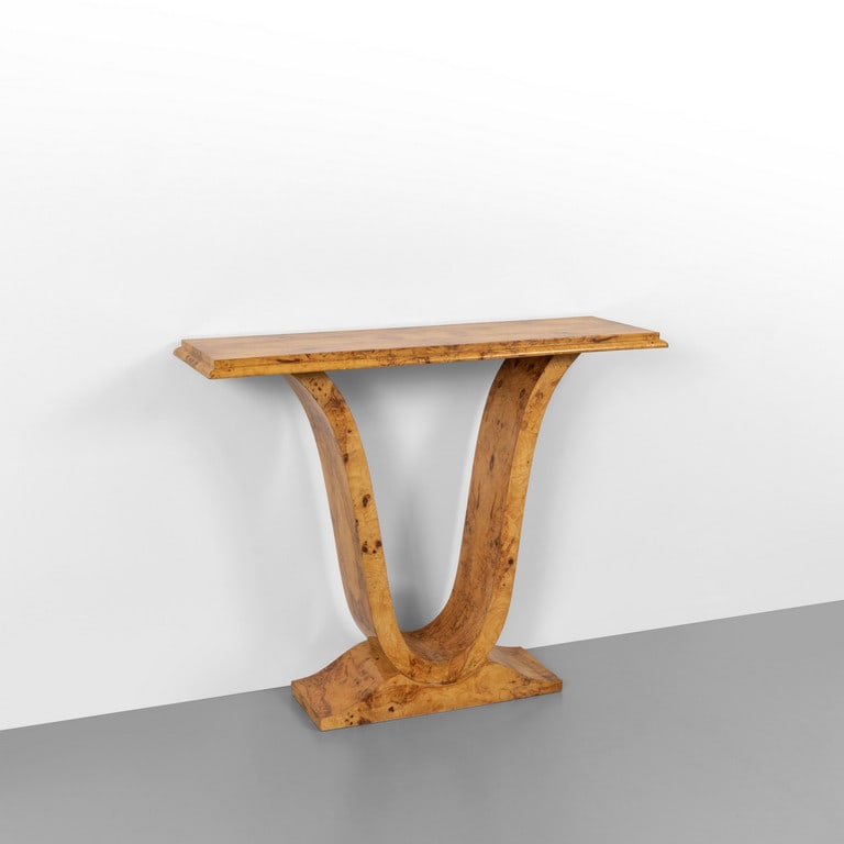 UNA CONSOLE, anni '30.  Radica di noce. Cm (1 of 2)