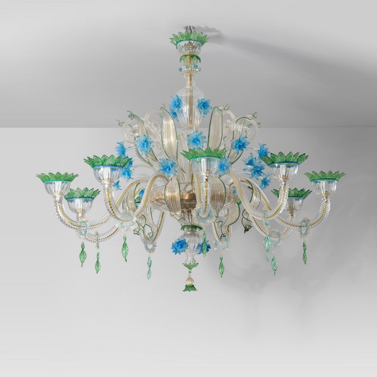 MURANO, anni '70. Un lampadario a nove (1 of 5)