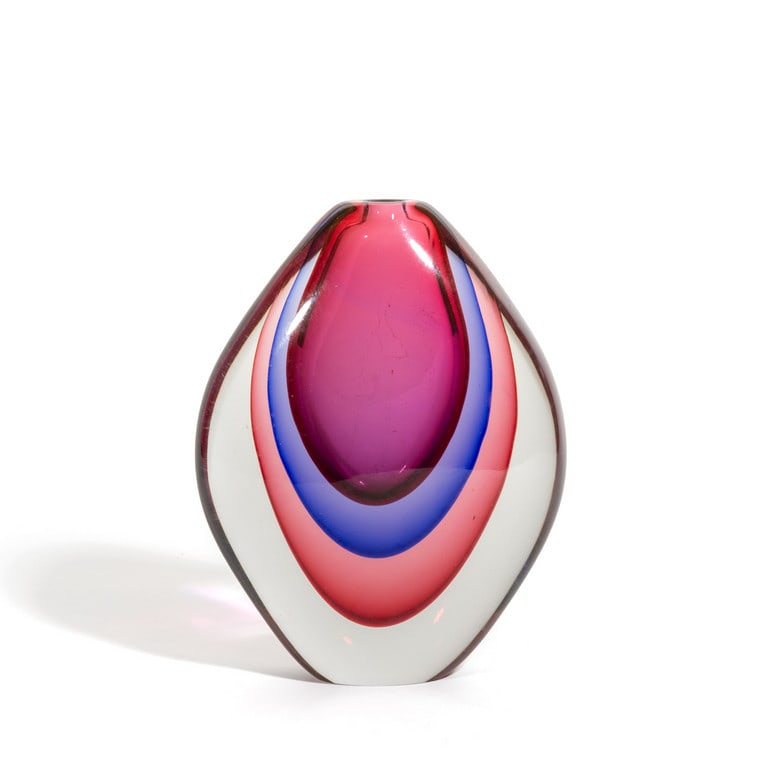 MURANO, 1970 circa. Un vaso a goccia in vetro (1 of 3)