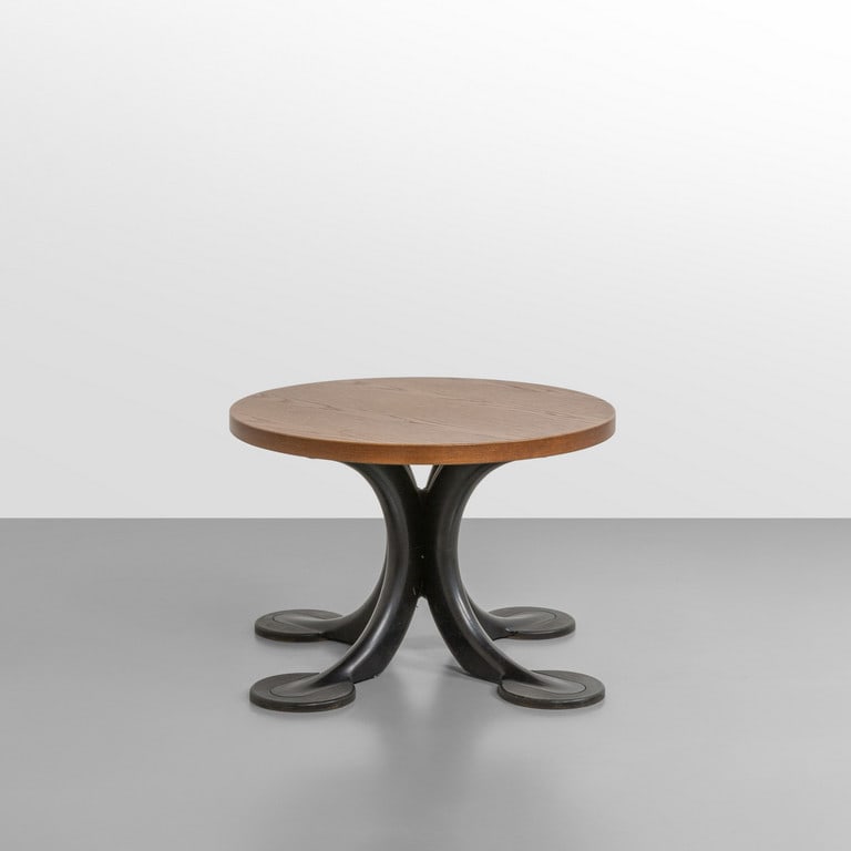 AFRA E TOBIA SCARPA, UNIFOR, 1984. Un tavolino (1 of 2)