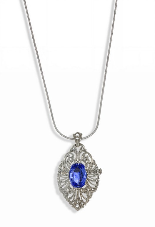 Girocollo con pendente in oro bianco traforato, (1 of 1)