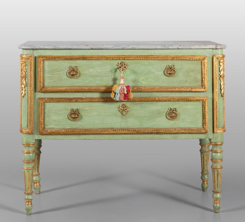 Comò Luigi XVI a due cassetti in legno (1 of 3)