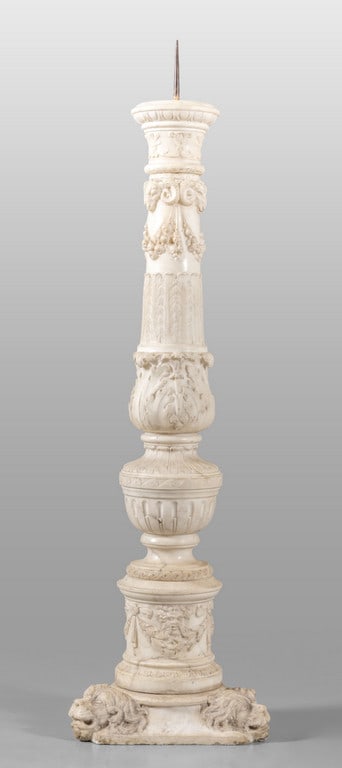 Grande candelabro in marmo scolpito a tutto tondo (1 of 1)