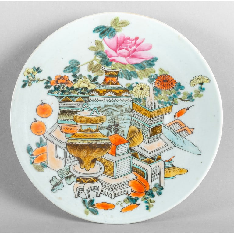 Piatto in porcellana policroma, Cina (1 of 2)
