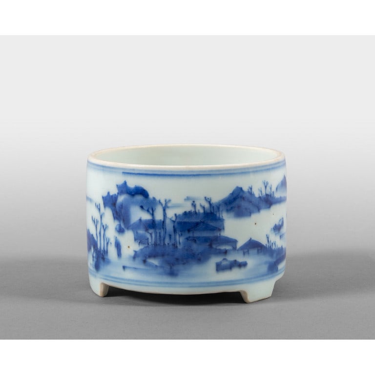 Portapenneli in porcellana bianca e blu decorato (1 of 1)