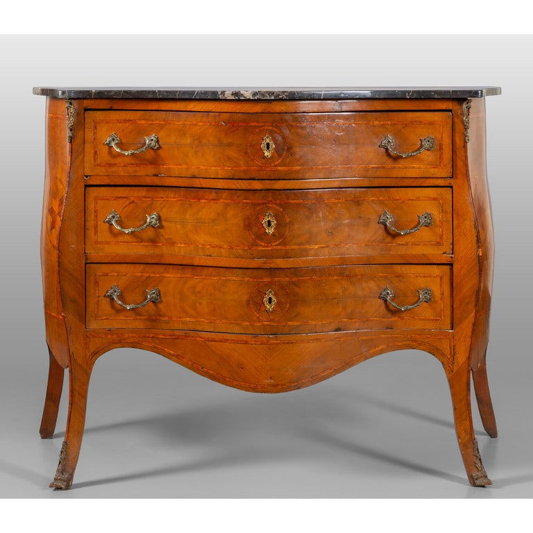 Cassettone in stile Luigi XV a tre cassetti (1 of 3)