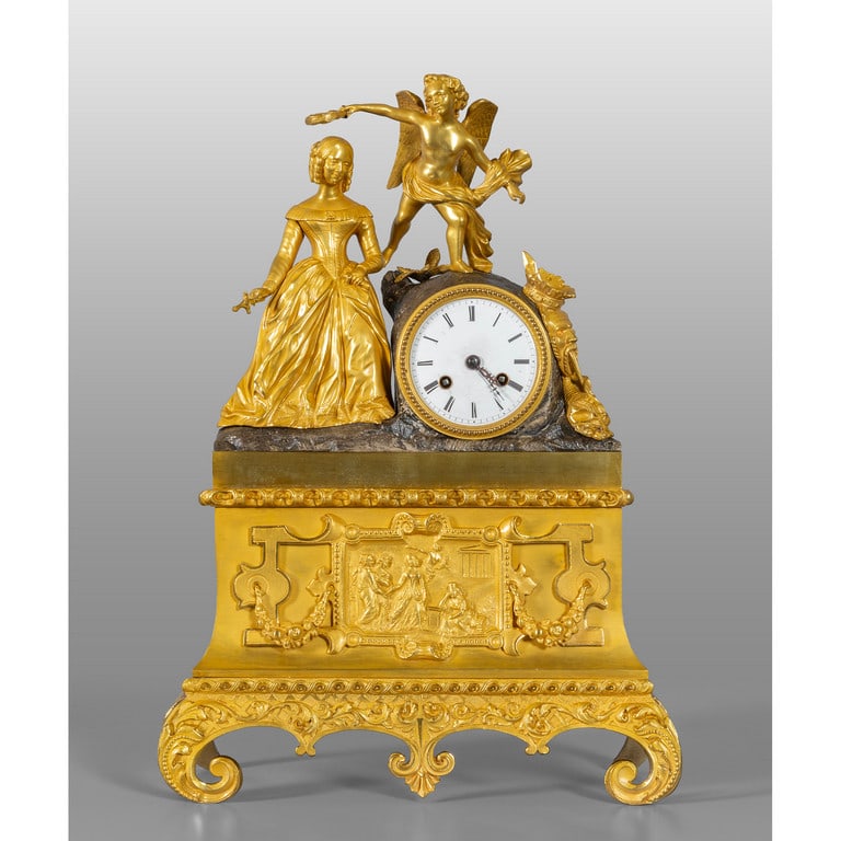 Orologio in bronzo dorato raffigurante un angelo (1 of 2)