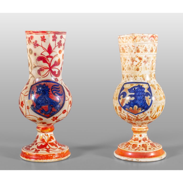 Coppia di acquamanili in maiolica a lustro (1 of 2)