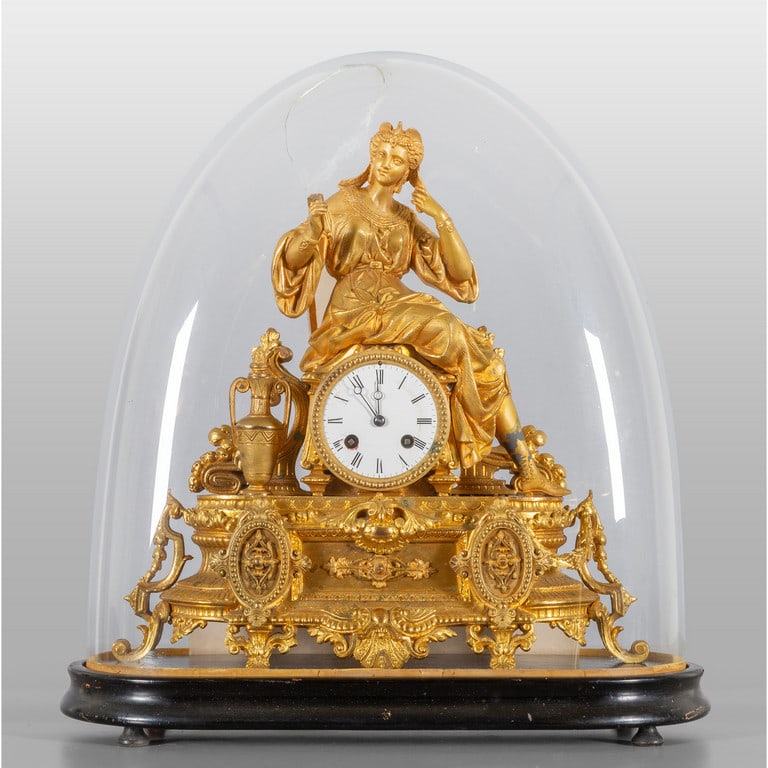 Orologio in antimonio raffigurante giovane (1 of 3)