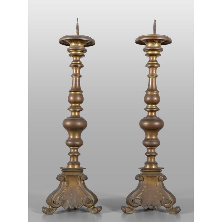 Coppia di candelieri in bronzo, Toscana inizi (1 of 1)