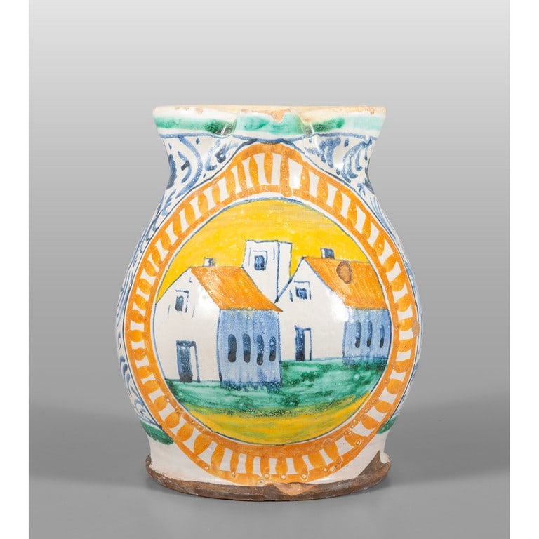 Brocca in maiolica policroma a decori floreali,: Brocca in maiolica policroma a decori floreali, Italia Centrale sec.XIX h.cm.21, difetti