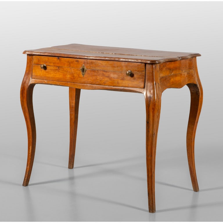 Tavolino Luigi XV in noce da centro con cassetto (1 of 3)