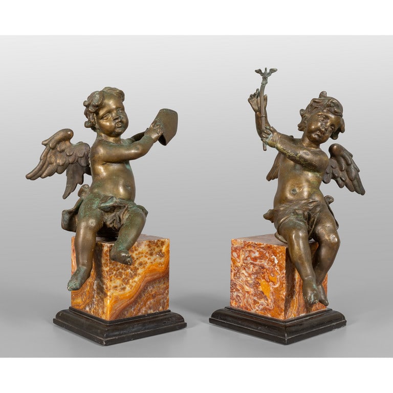 Coppia di angeli in bronzo con base in marmo, (1 of 2)