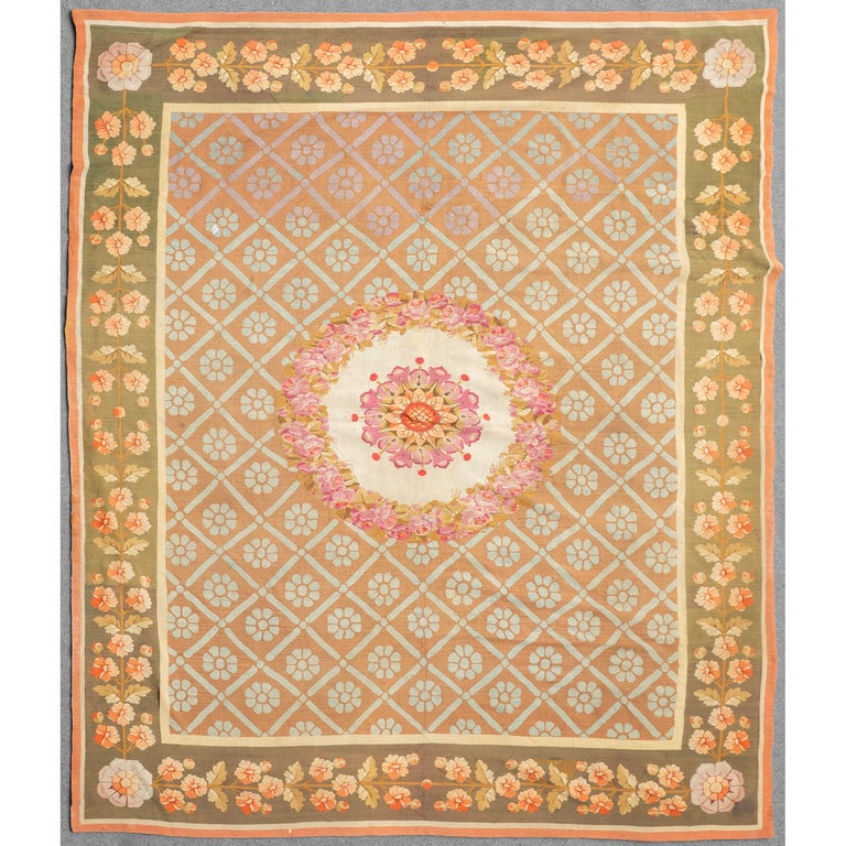 Tappeto Aubusson, sec.XIX cm.350x300 (1 of 2)