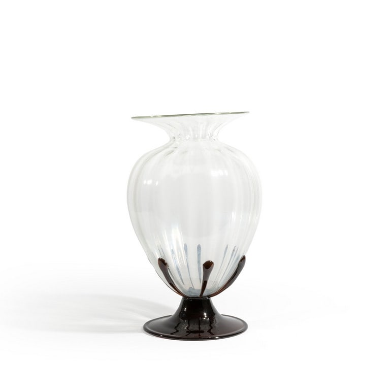 MURANO, 1925 circa. Un vaso in cristallo (1 of 2)