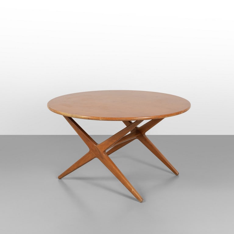 UN TAVOLO A DOPPIA ALTEZZA, anni '60. Legno di (1 of 9)