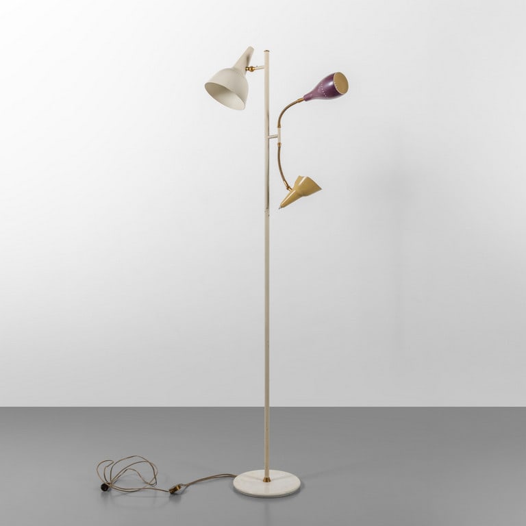 UNA LAMPADA DA TERRA, anni '60. Marmo, ottone (1 of 1)