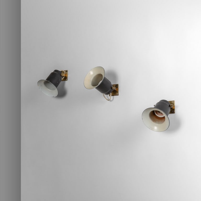 TRE LAMPADE DA PARETE, anni '50. Alluminio (1 of 3)