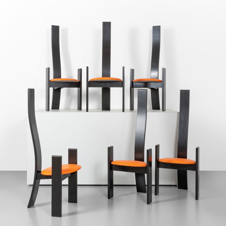 VICO MAGISTRETTI, POGGI, 1969. Sei sedie: VICO MAGISTRETTI, POGGI, 1969. Sei sedie 'Golem'. Legno laccato, sedute imbottite rivestite in vinilpelle. Cm 126 (h) x 50 (l) x 56 (p). Letteratura: Emilio Ambasz, Italy: The New Domestic Landscape,