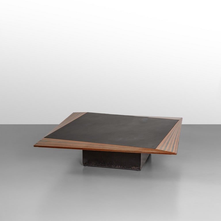 UN TAVOLINO, anni '80. Base il legno laccato, (1 of 3)